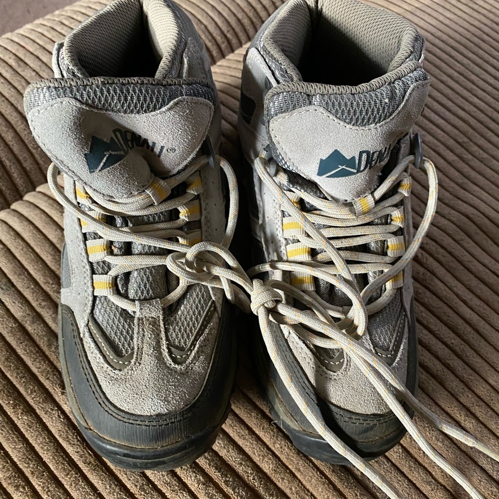 Denali Gray Athletic boots